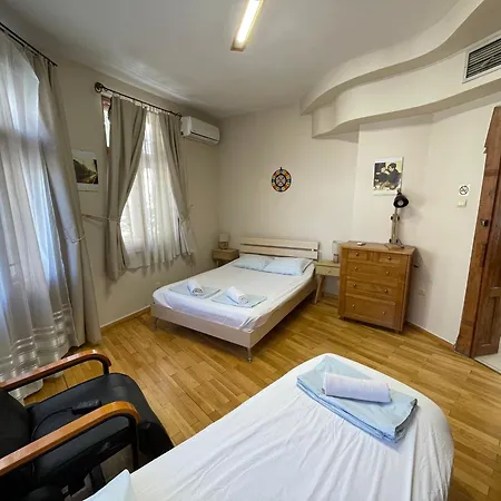 Time Traveling Apartment