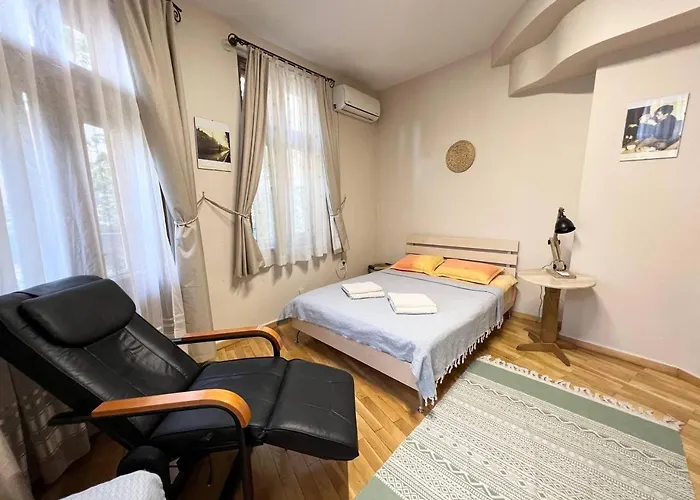 Apartment Time Traveling *