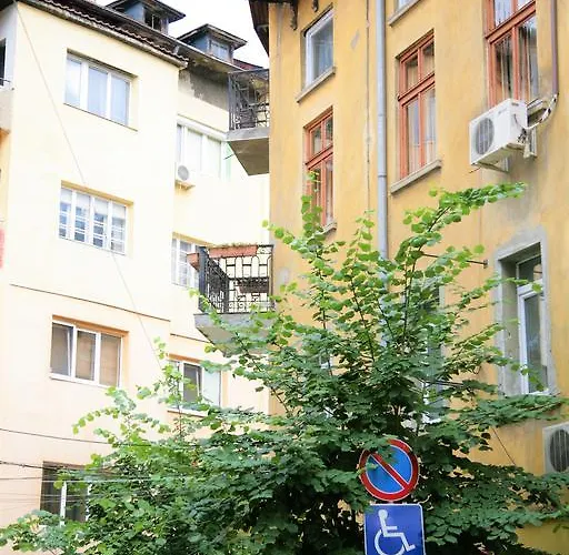 Apartment Time Traveling